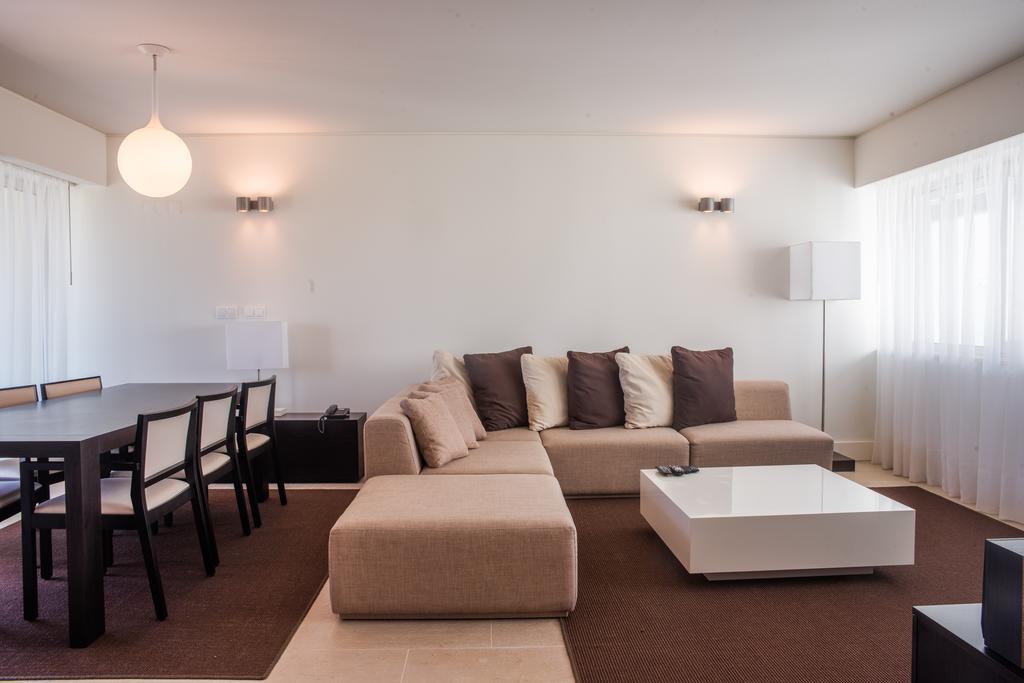 Troia Residence By The Editory - Apartamentos Marina Bagian luar foto