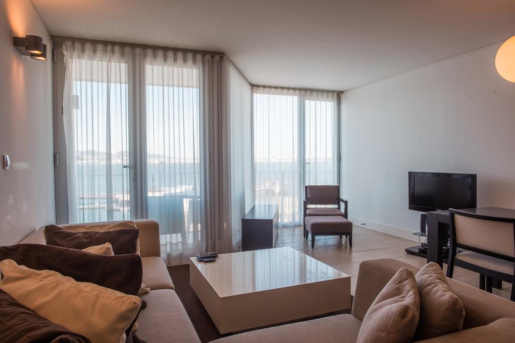 Troia Residence By The Editory - Apartamentos Marina Bagian luar foto
