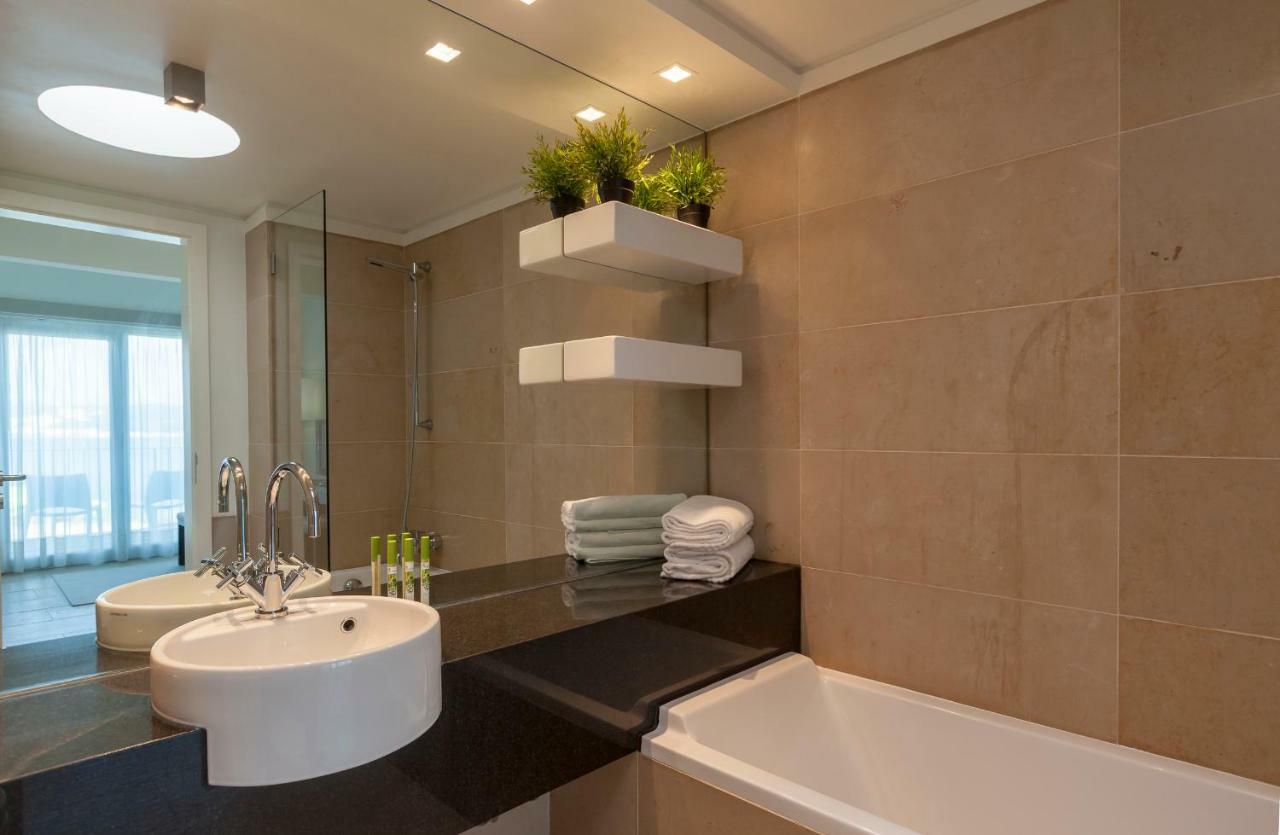 Troia Residence By The Editory - Apartamentos Marina Bagian luar foto